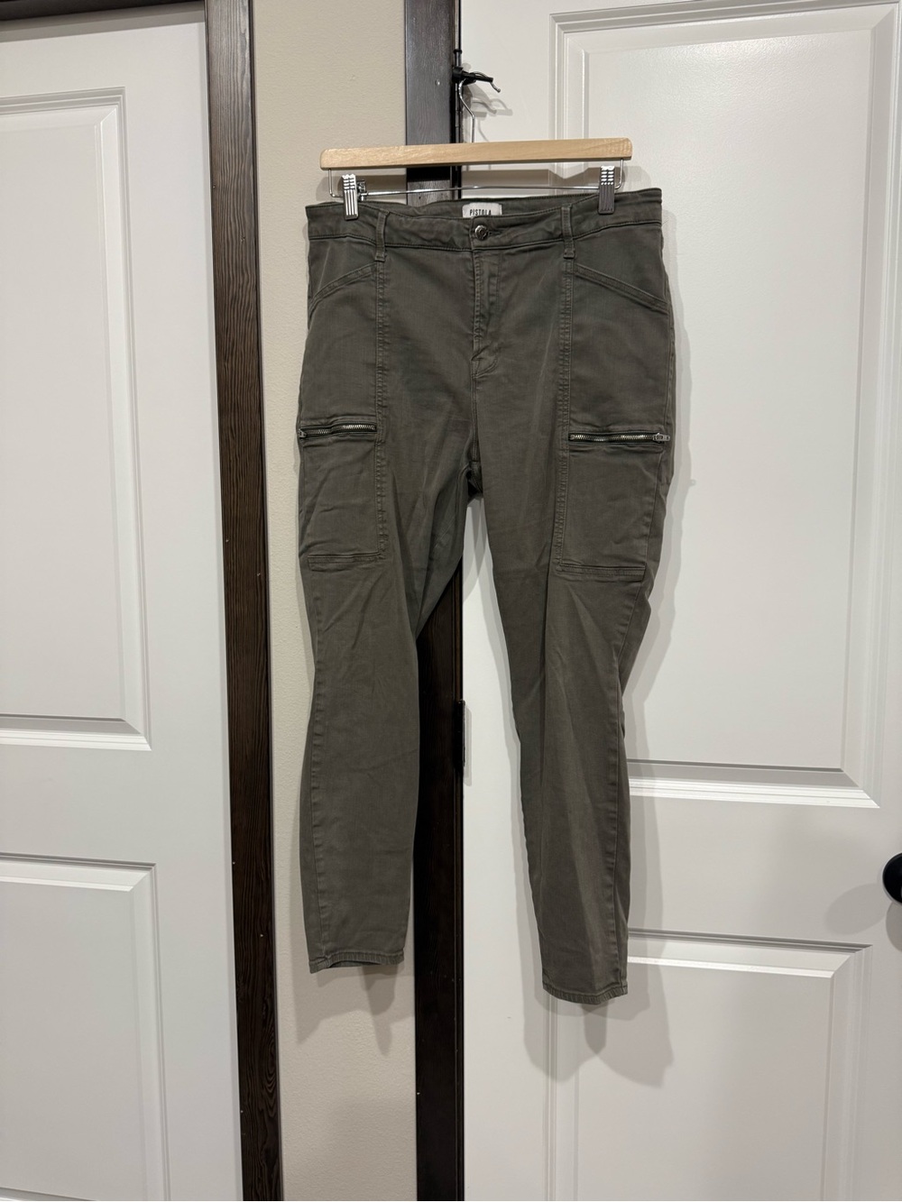 Pistola Cargo Skinny Pants